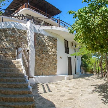 Hotel Playa Alta Mar à Taganga Extérieur photo