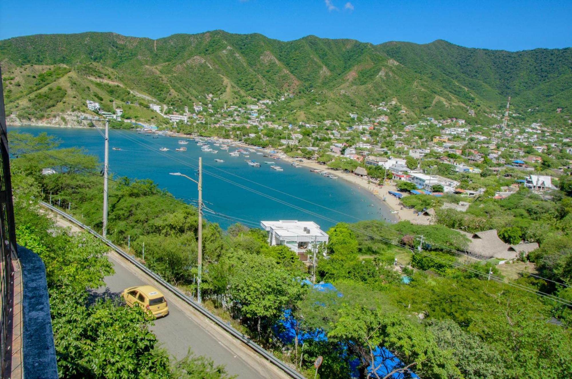 Hotel Playa Alta Mar à Taganga Extérieur photo